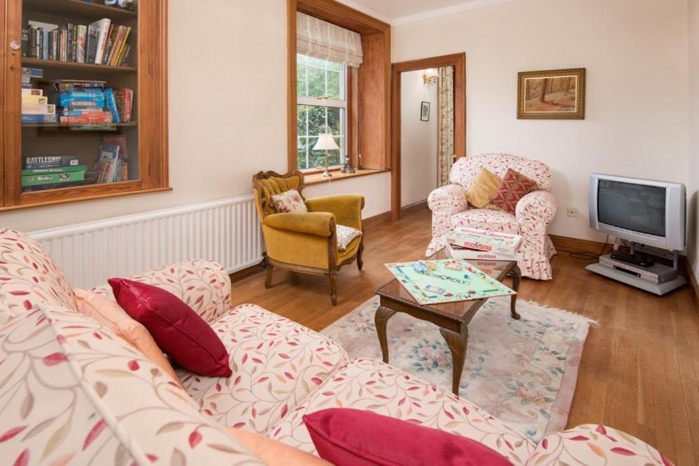 Villa Westerkirk Mains à Bentpath Extérieur photo